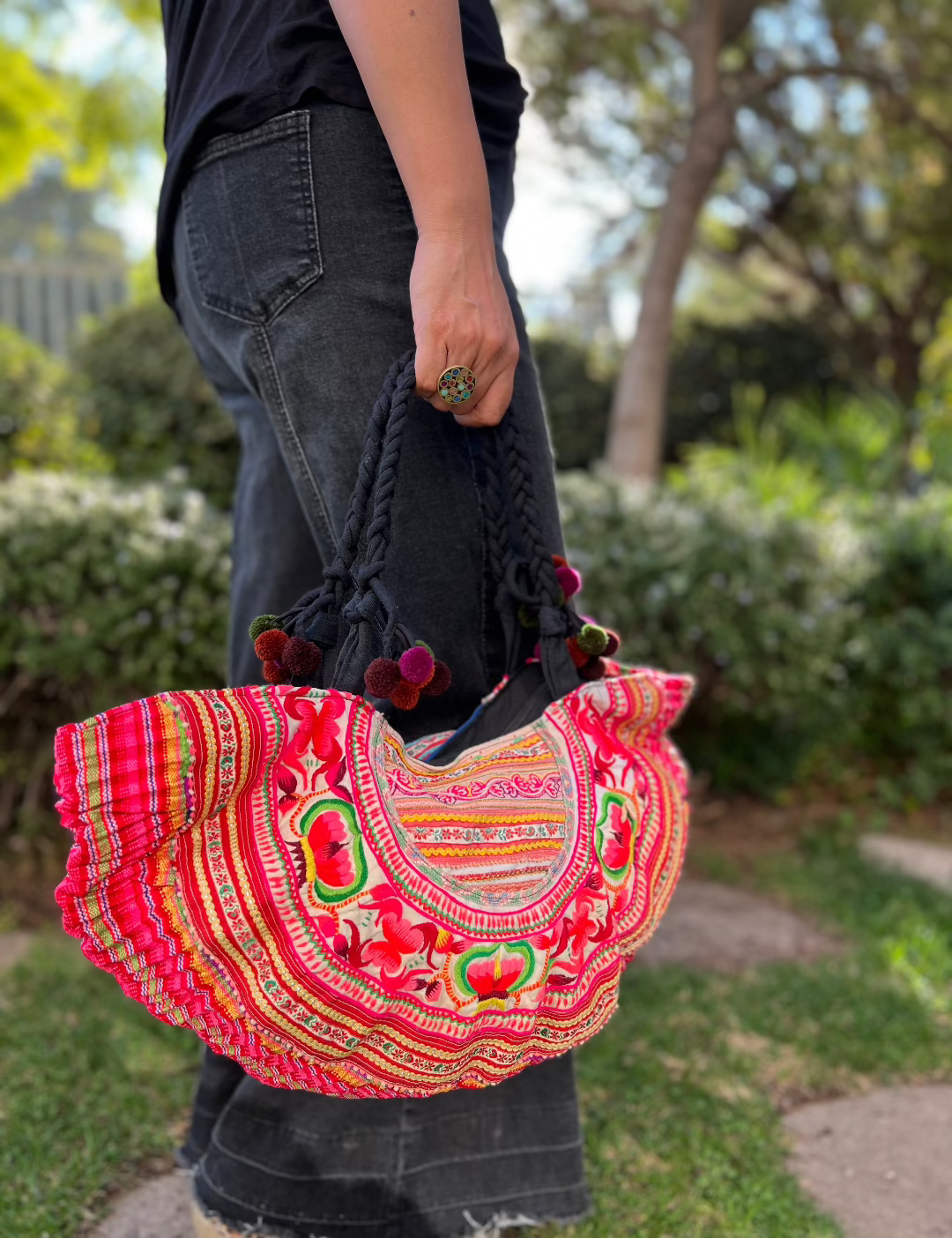 Cartera Thai Hmong