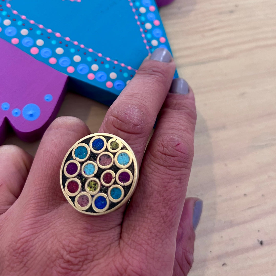 Anillo piedras y bronce