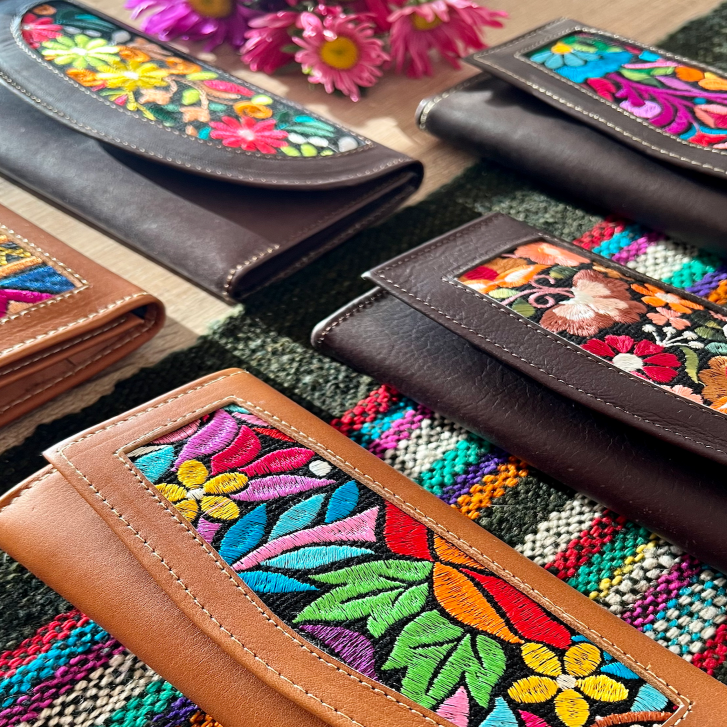 Billetera cuero/gamuza Ecuador 🇪🇨 grandes
