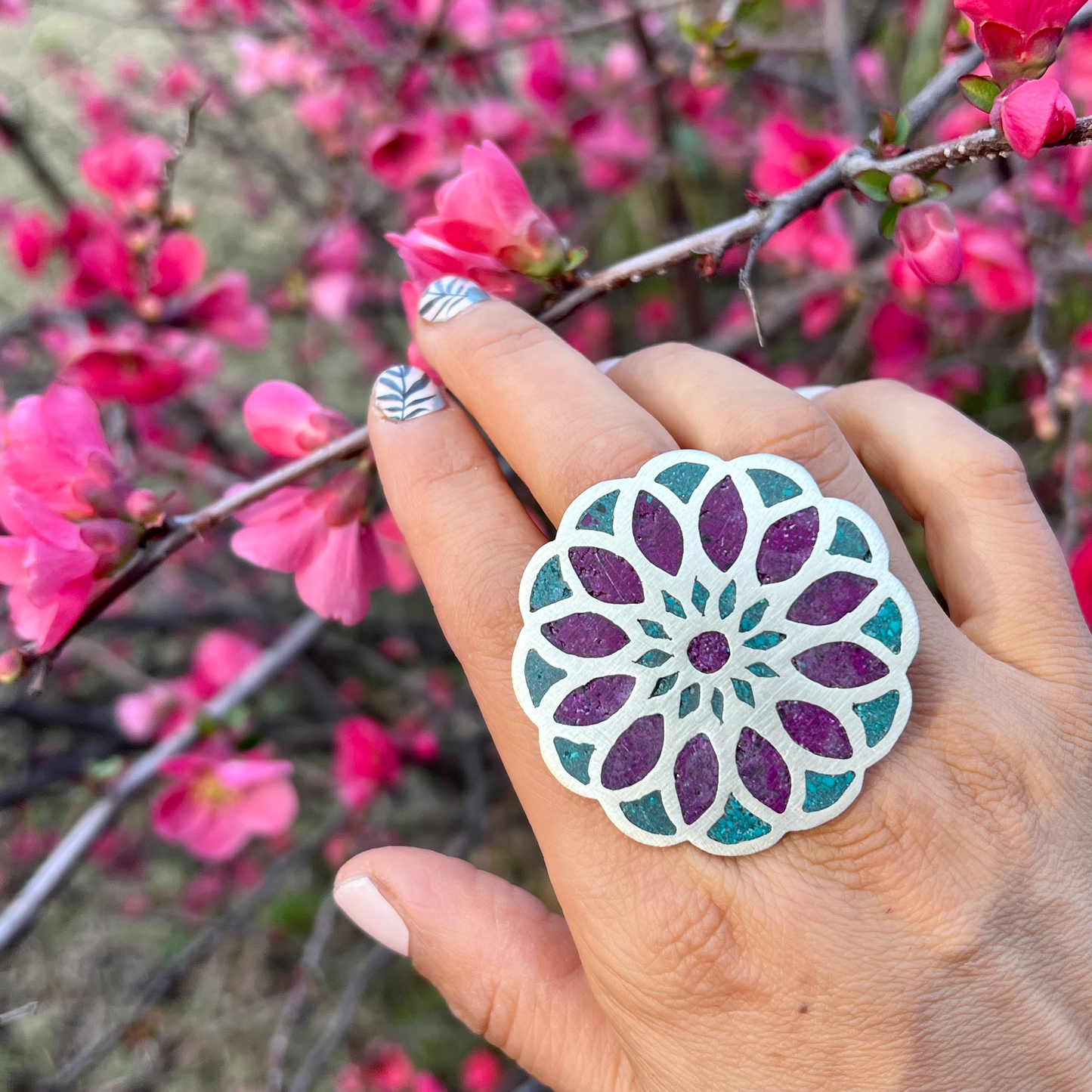 Anillos Mandalas Fluir de Piedra y Bronce