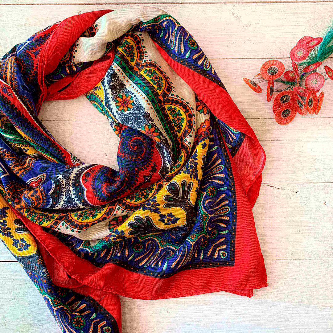Pañuelo Mandala Rojo