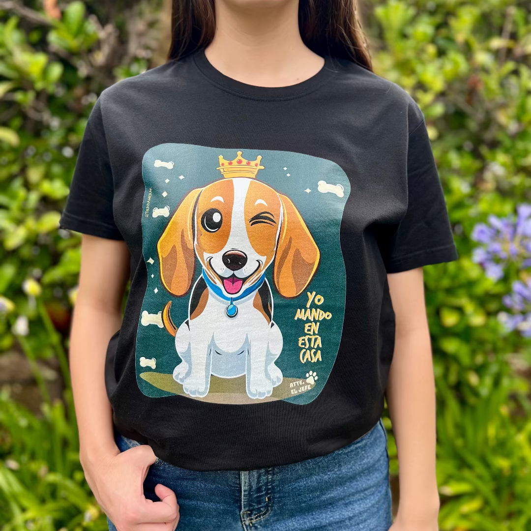 Polera "Yo mando en esta casa" 👑
