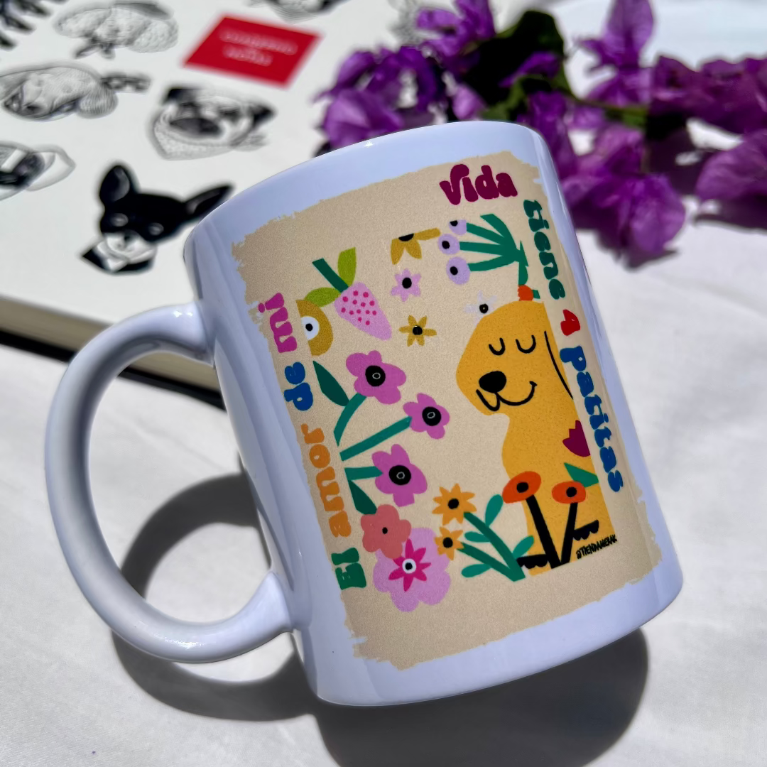 Tazón "El amor de mi vida tiene 4 patitas" ☕ 🐾